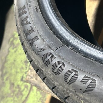 Letní pneu 195/55 R20 95H Goodyear 5mm - 2