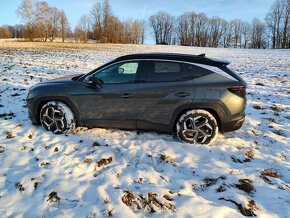 Hyundai Tucson PHEV 1,6 tgdi ,4x4, premium - 2