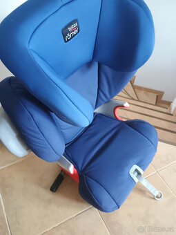 Dětská autosedačka Britax Römer Kidfix 15-36 kg + podsedák - 2