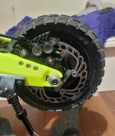 Brzdový kotouč IIIPRO rozměrech 140mm černá - 2