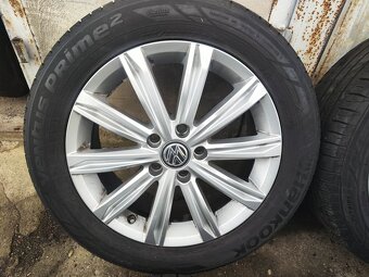 17"letní alu sada Stockholm 5x112 origo VW Touran 5T 215/55 - 2