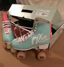 Rio - Roller Script Peach/Green - trekové brusle - 2