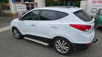 Hyundai IX35 2.0CRDI 4x4 CEBIA - 2