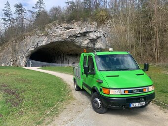MECHANIK A ŘIDIČ ODTAHOVÉ A ASISTENČNÍ SLUŽBY SK. C - 2