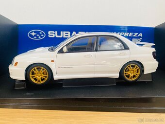 Subaru Impreza WRX STI (2001) 1:18 AUTOart - 2