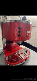 DeLonghi kávovár - 2