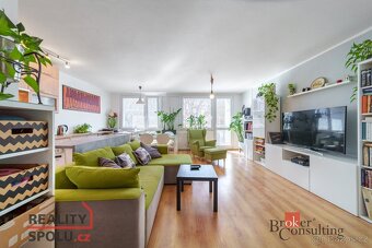 Převod dr. podílu, byty/3+kk, 73 m2, Stankovského 1641, 2508 - 2