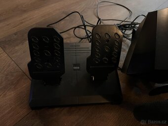 SpechaPlaystation4+mnoho prislusenstvi - 2