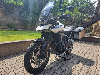 Triumph Tiger 900 GT PRO - SUPER STAV + VÝBAVA 239.000,- Kč - 2