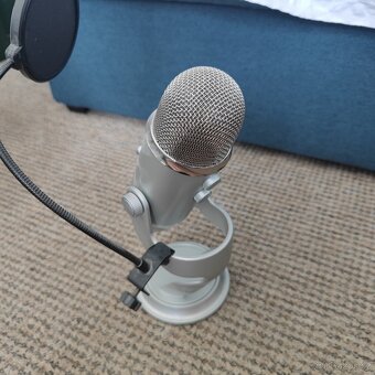 Blue Yeti USB mikrofón - 2