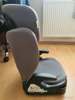Dětská autosedačka - 2