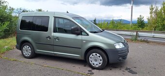 Vw Caddy life 1,9 tdi 77 KW - 7 míst - 2