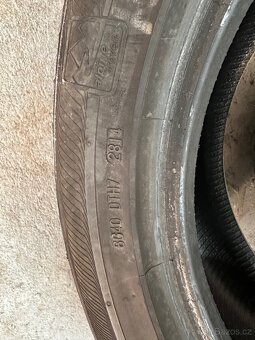 2x ZIMNÍ PNEU 225/50/17 - 2