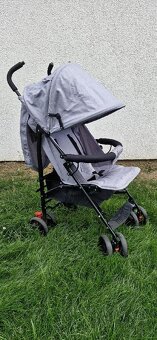 Golfový kočárek - 2