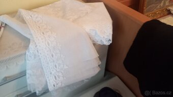 Bílé nové záclony 6-8 metrů - 2