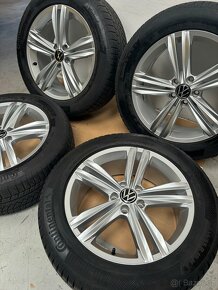 Alu kola Vw Tiguan R18 Continentál pneu 5NA601025M - 2