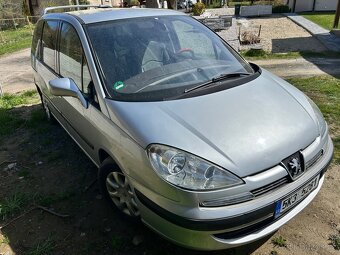 Peugeot 807 - 2