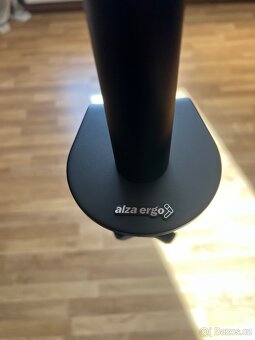 Držák pro 2 monitory - 2