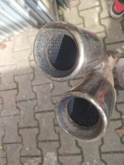 Sportovní výfuk bmw - 2