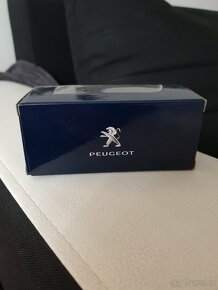 Peugeot 2008 v měřítku 1:43 - 2