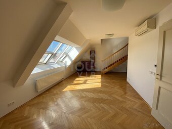 Pronájem slunného bytu 2+kk, 70 m2 - Praha - Holešovice- Let - 2