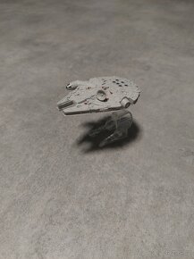 Vesmírná loď STAR WARS - 2