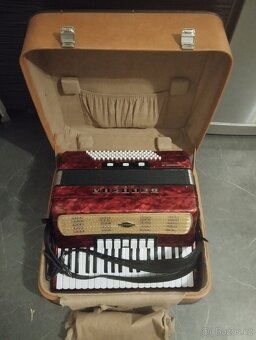 Harmonika akordeon - 2