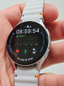 Samsung Galaxy Watch7 44 mm LTE šedé - 2