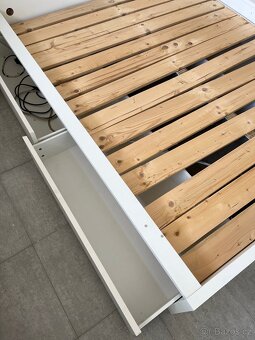 Postel MALM Ikea 140cmx200cm - 2