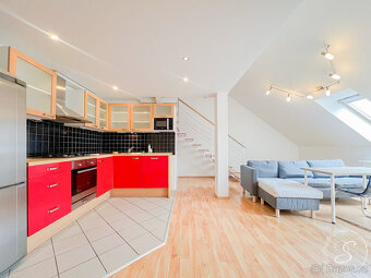 Pronájem bytu 3+kk, 85 m2, Praha Smíchov - 2