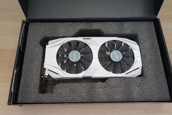 ASUS DUAL GeForce GTX 1060 6GB - 2