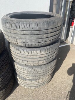 235/40 R19 pirelli - 2