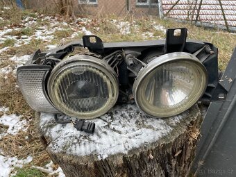 Světla bmw e34 angel eyes - 2