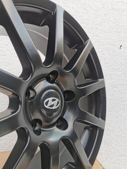 Hyundai i30, i40, Tucson 5x114,3 R16 alu kola - 2