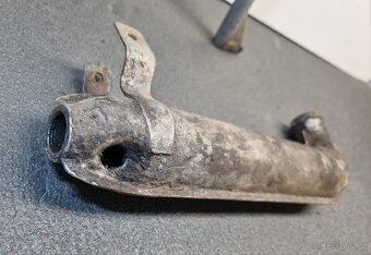 Jawa 50/551 Jawetta - stojan, výfuk - 2