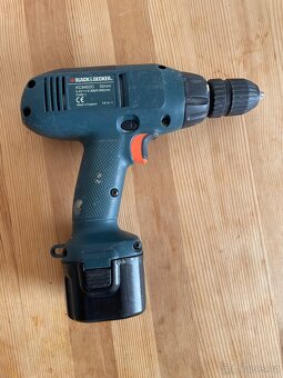 Aku vrtačka / šroubovák Black&Decker KC8402C 8,4V - 2