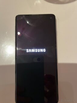 Prodám mobil Samsung Galaxy S10 - 2