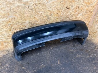 ZADNÍ NÁRAZNÍK VW BORA LIMUZINA - 2