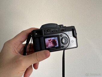 PANASONIC Lumix DMC-FZ2 - 2