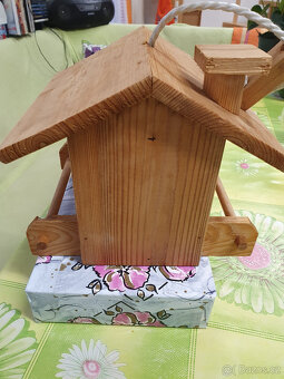 Dřevěné krmítko pro ptáčky (2 kusy i jednotlivě) - 2