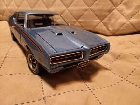 Pontiac GTO Judge MCACN 1969 Autoworld 1:18 - 2