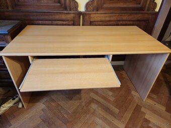 Velký psací / PC stůl - 2