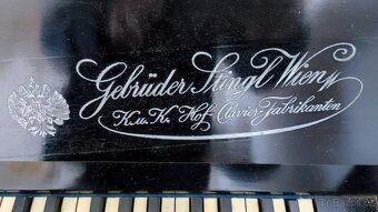 Historické pianino Gebrüder Stingl (Dvorní dodavatel) – Star - 2