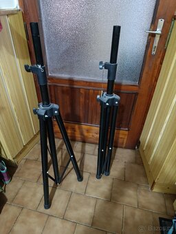 Prodam stojanyna bedny - 2