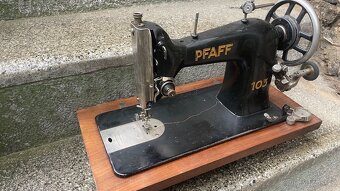 ŠICÍ STROJ PFAFF - 2
