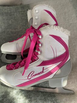 Dívčí brusle vel.40 - 2