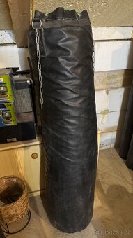 Boxovací pytel s rukavicemi - 2