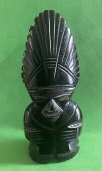 Soška z obsidiánu - 2