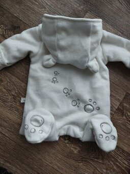 Overal s medvídkem vel.56 - 2