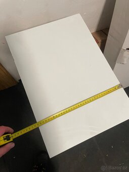 Koupelnové skříňky a zrcadlo - 2